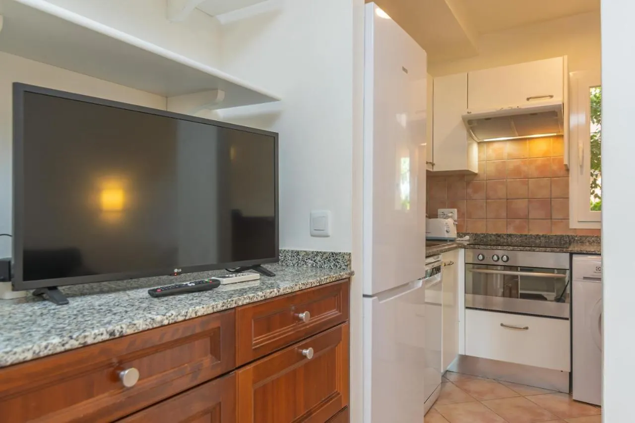Barca Trencada Apartamento Cala Mondrago