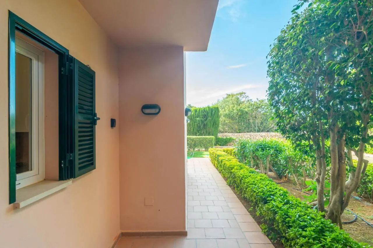 Barca Trencada Apartamento Cala Mondrago  0*, Cala Mondrago (Mallorca)